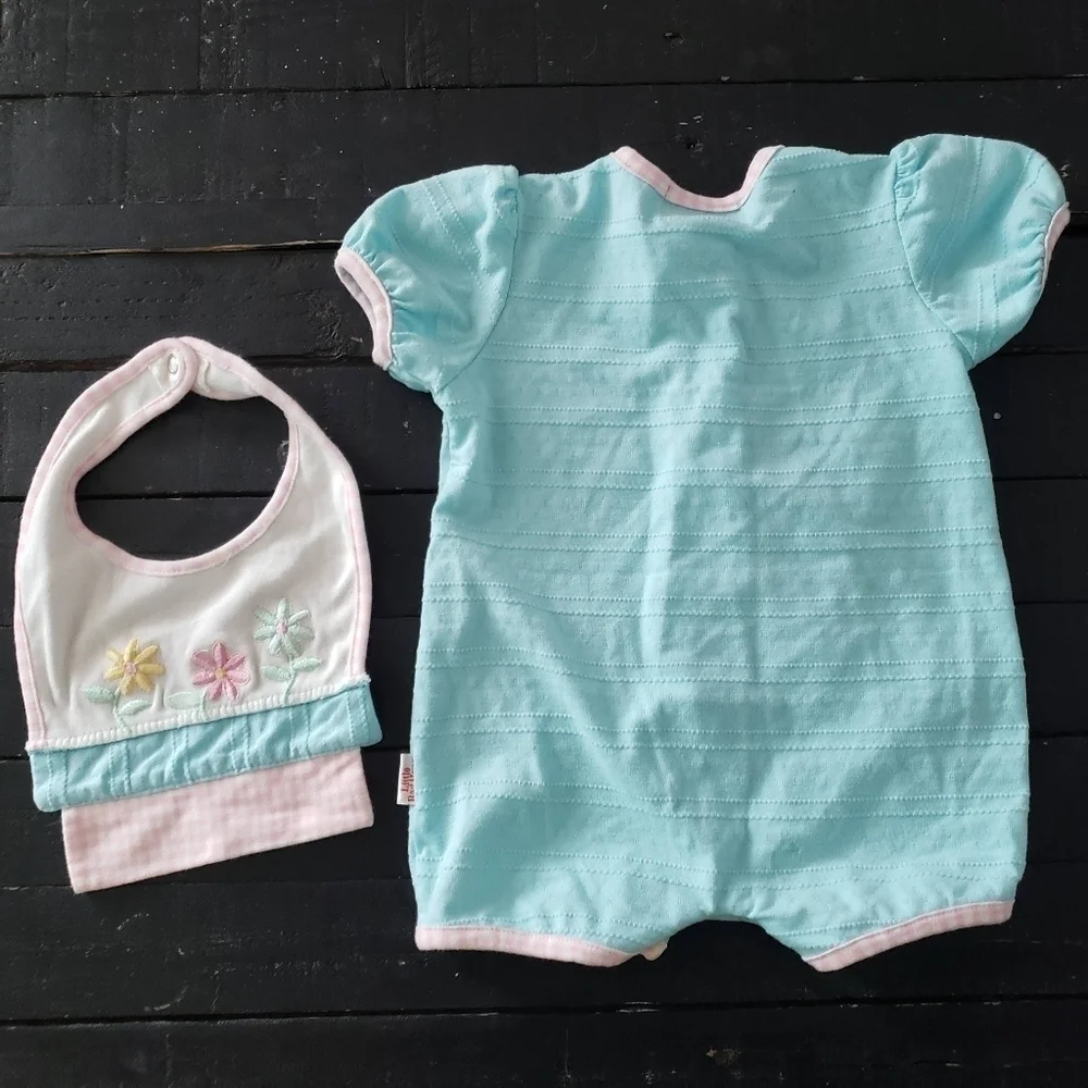 Little Red Hen Baby Girl 6/9 Months Two Pieces Set Blue Romper Bib Flower Button